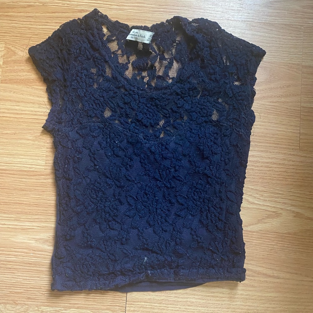 Abercrombie and fitch lace crop top